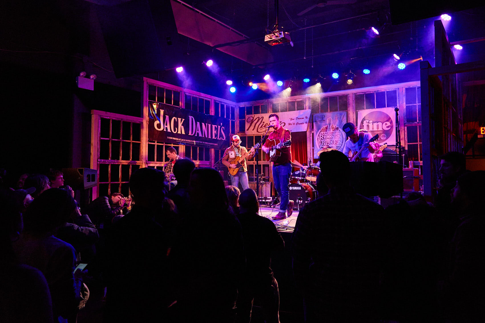 American Aquarium